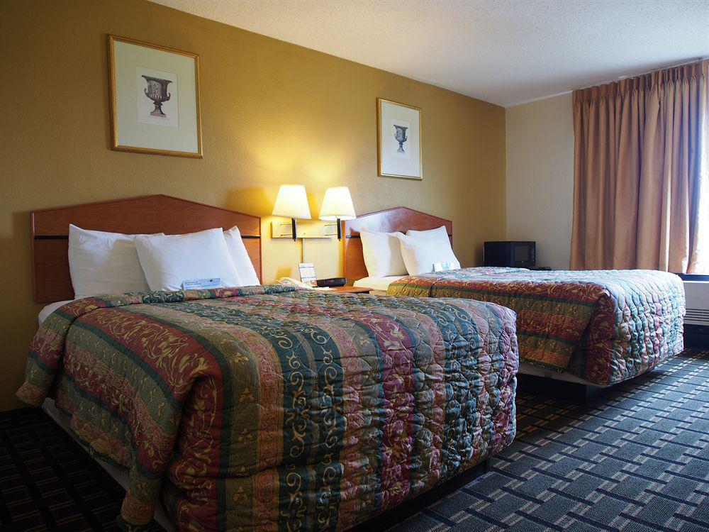 Days Inn By Wyndham Florence Cincinnati Area מראה חיצוני תמונה