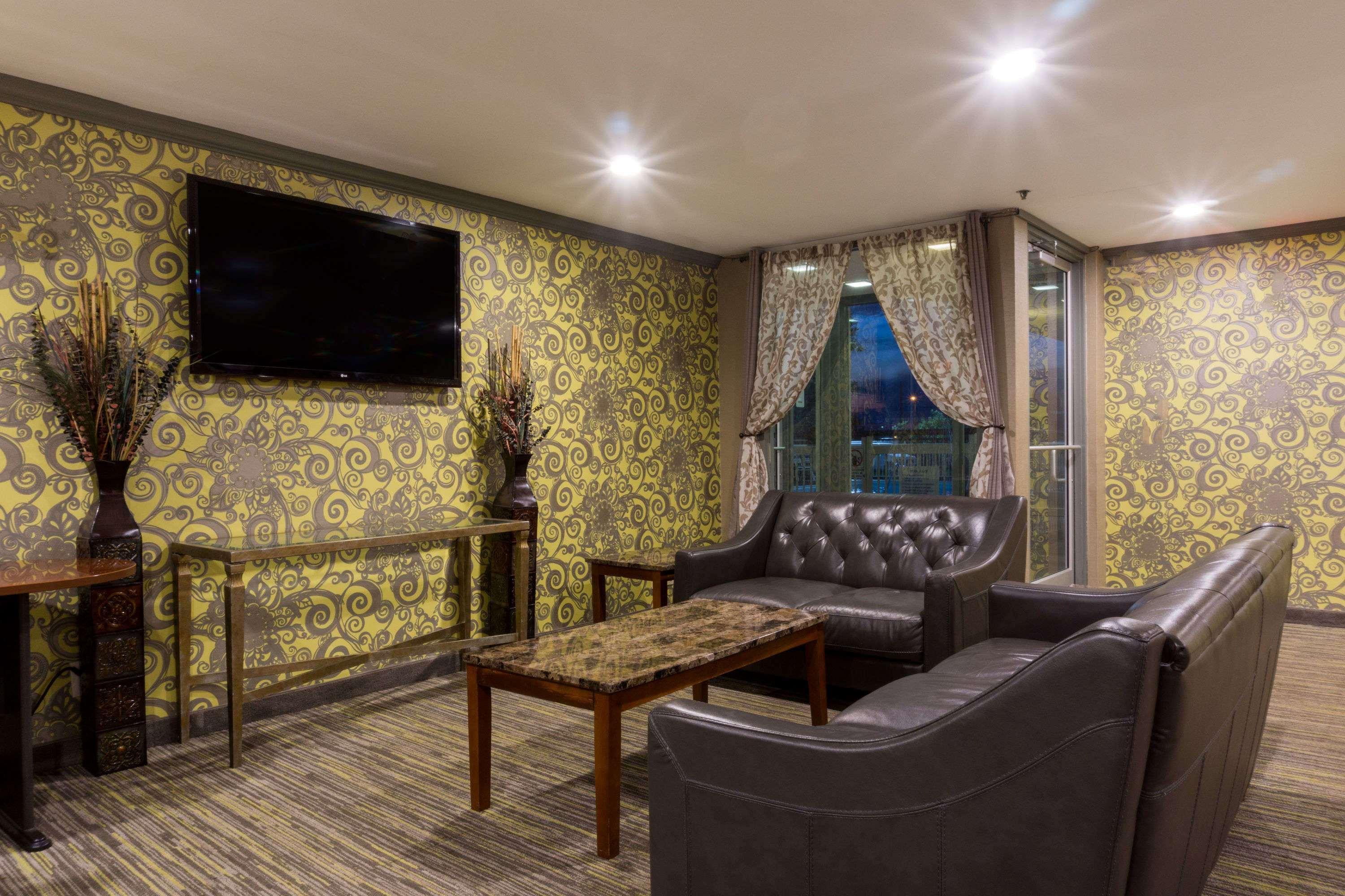 Days Inn By Wyndham Florence Cincinnati Area מראה חיצוני תמונה