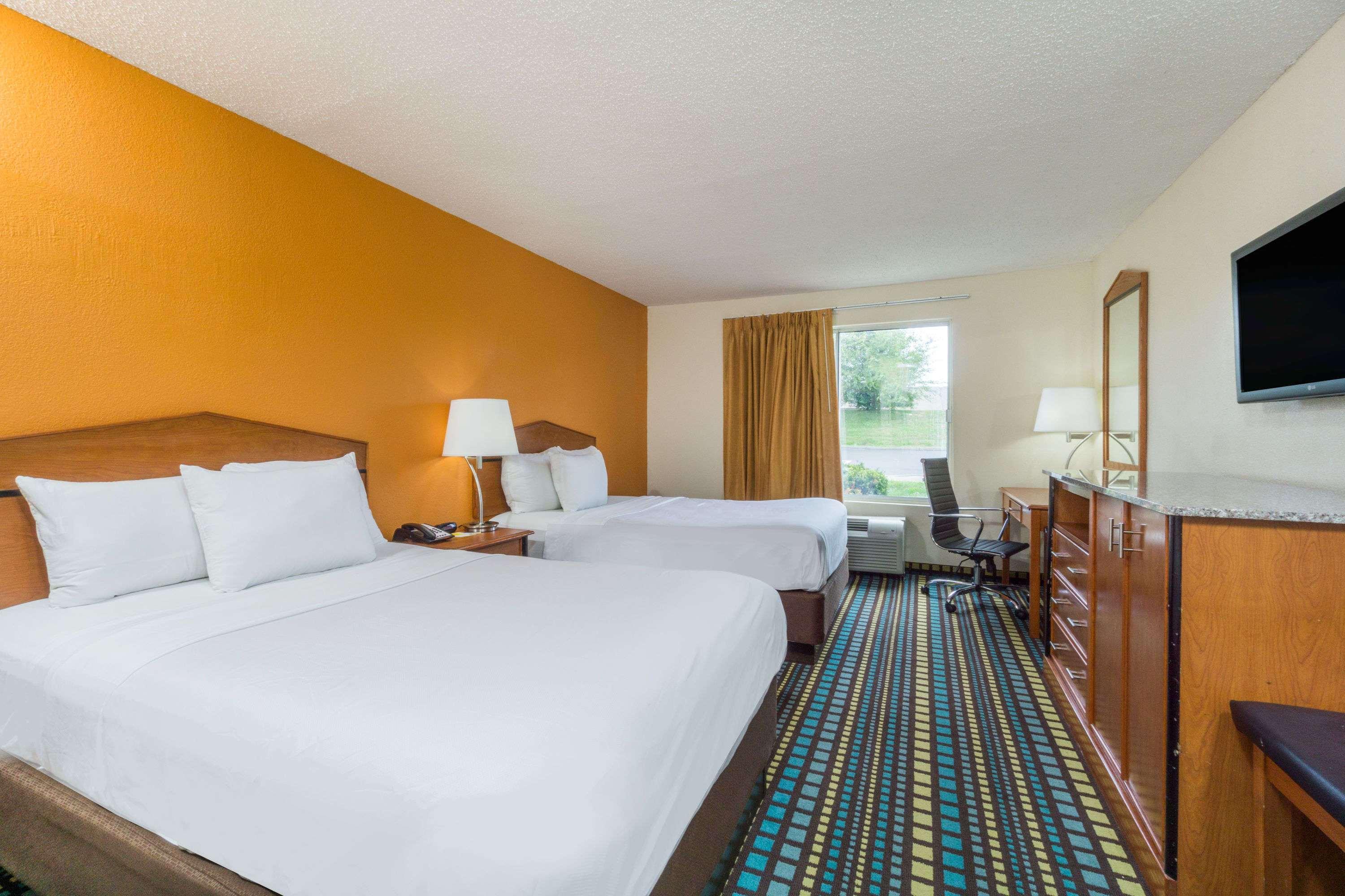 Days Inn By Wyndham Florence Cincinnati Area מראה חיצוני תמונה
