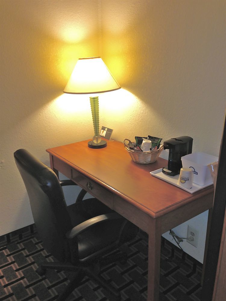 Days Inn By Wyndham Florence Cincinnati Area מראה חיצוני תמונה