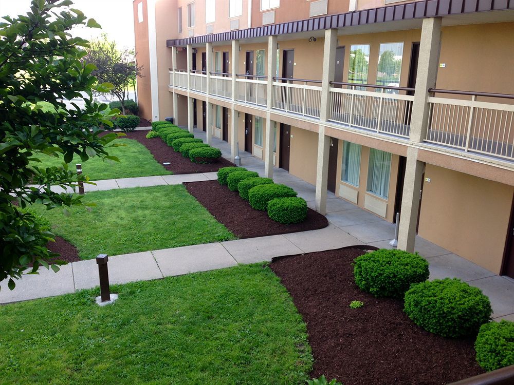 Days Inn By Wyndham Florence Cincinnati Area מראה חיצוני תמונה