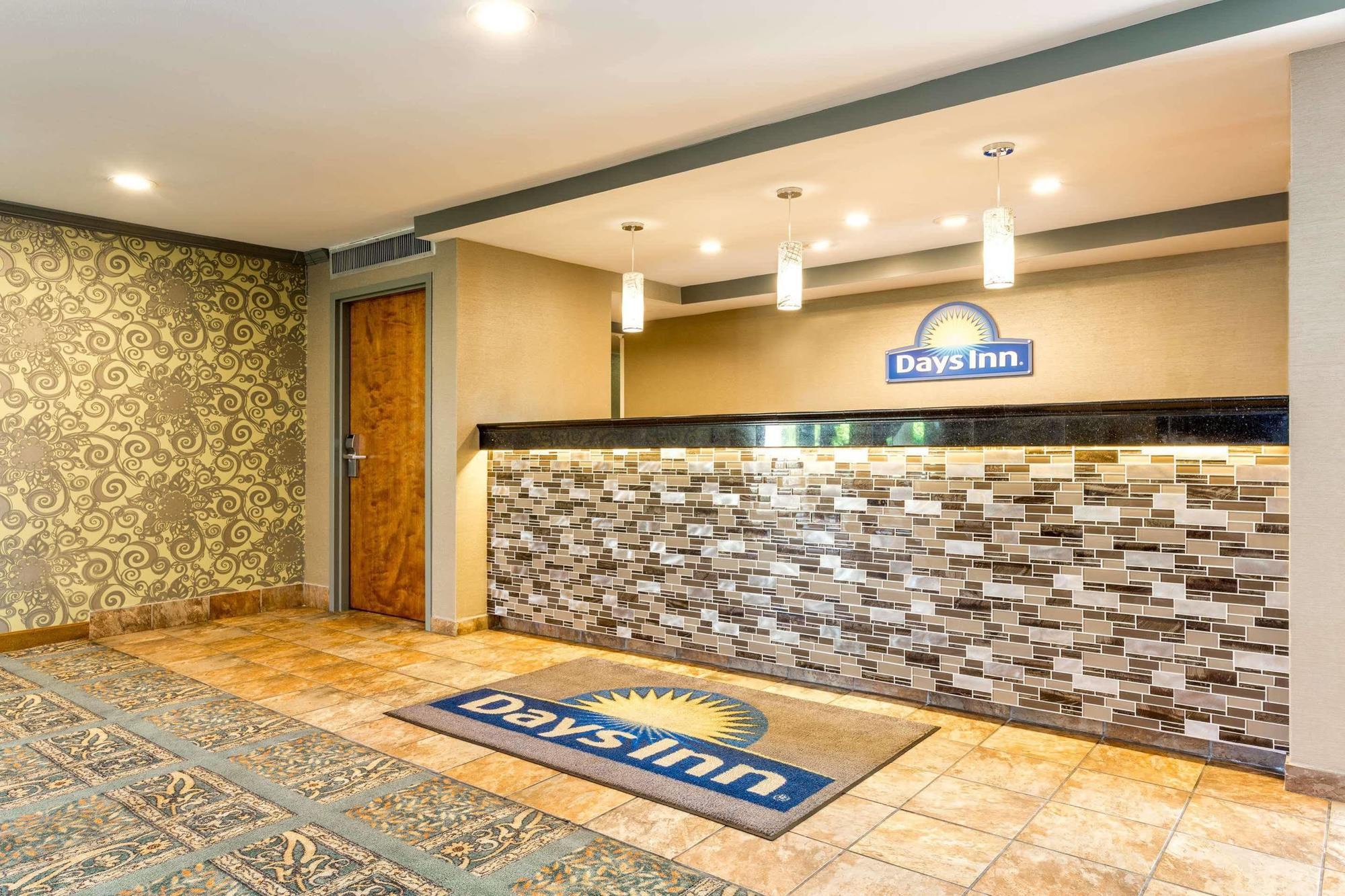 Days Inn By Wyndham Florence Cincinnati Area מראה חיצוני תמונה
